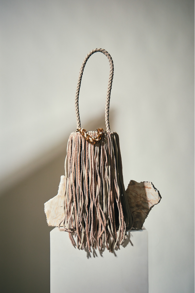 Rosanna Flecos (Black Body with Gray Leather)
