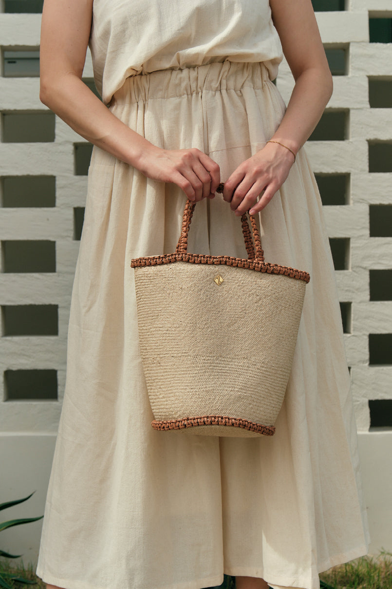 Johanna in Natural with Tan Leather