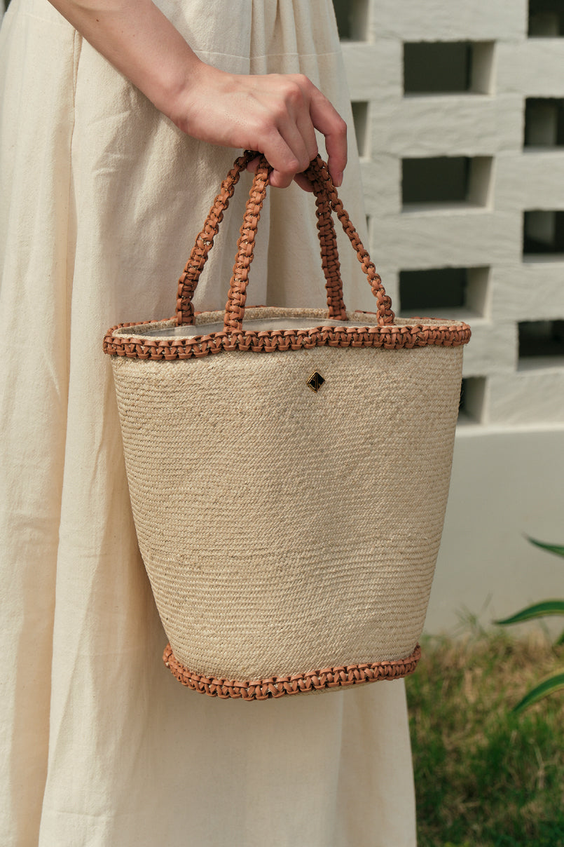 Johanna in Natural with Tan Leather