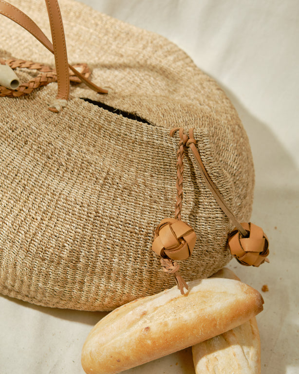 Loaf Tote in Wheat