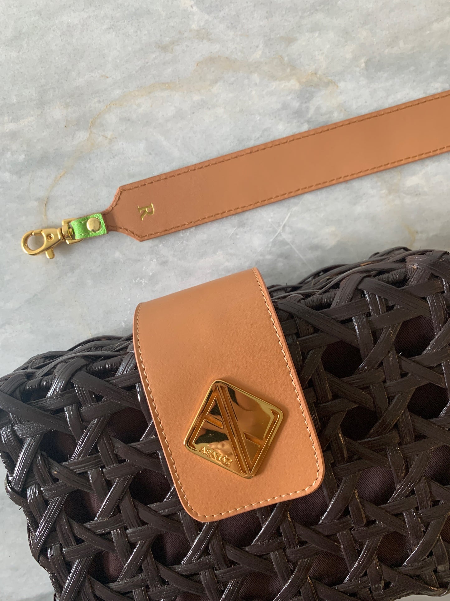 Pop Strap 1.25 (Neon Green/Tan)