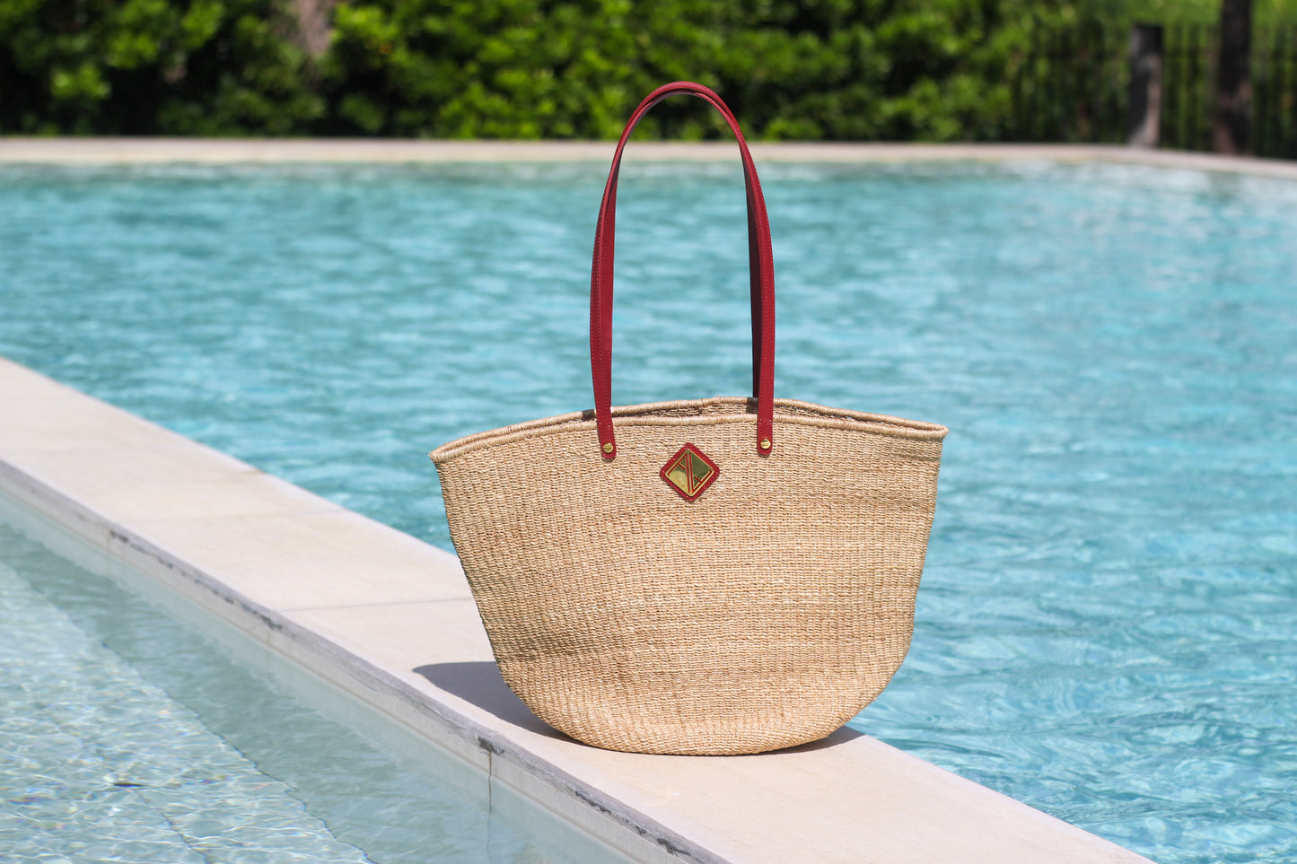 Carrie City Natural with Red Leather