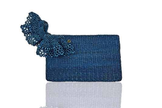 Arruga Clutch (Solid Navy)