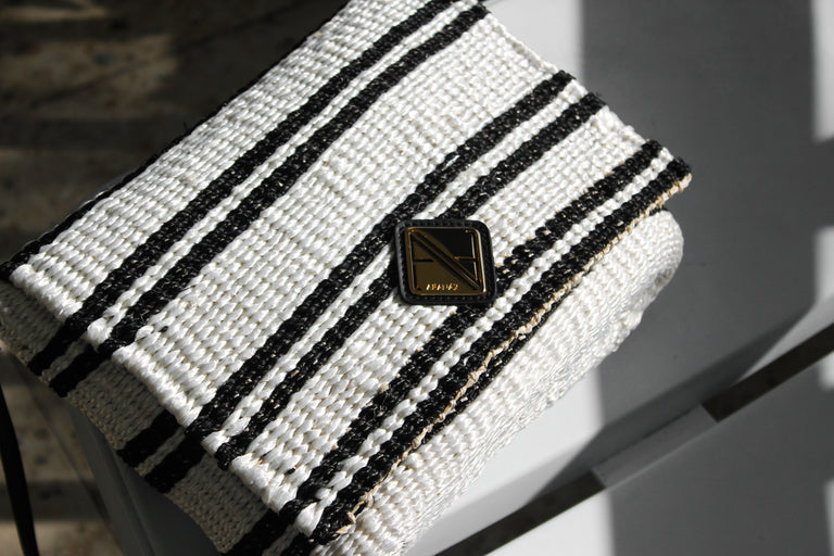 Alex Striped Shoulderbag (White with Black Stripes)