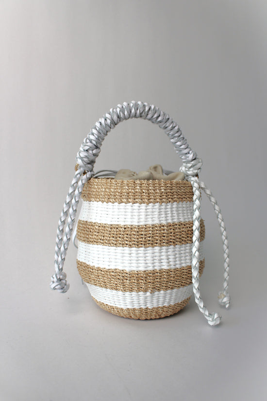 aranáz Carrie Bucket (White Stripes)